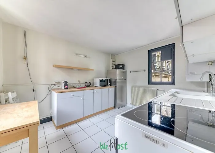 Quiet And Charming In Center アパート *